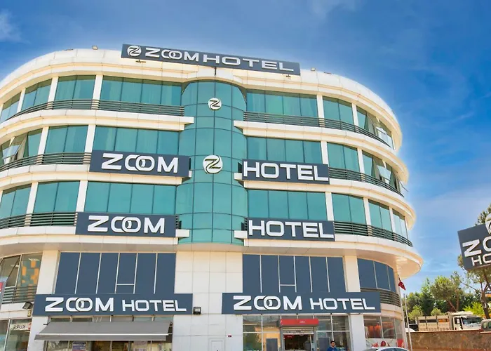Zoom Hotel