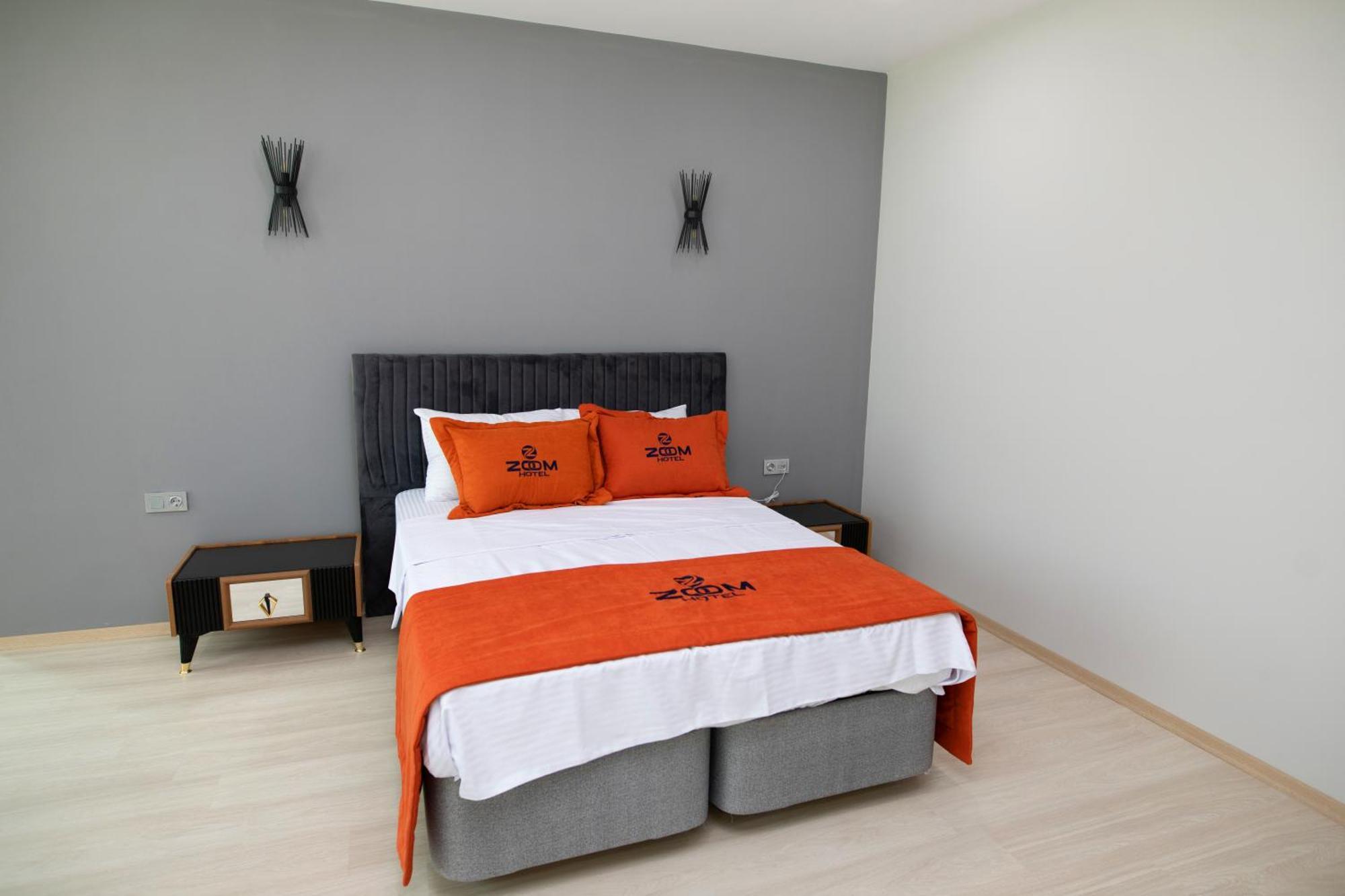 Zoom Otel